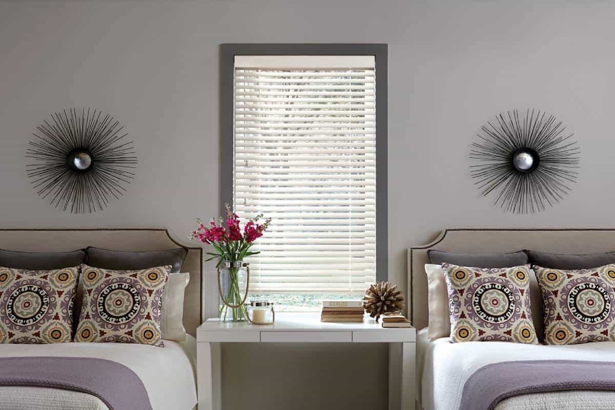 Hunter Douglas Parkland® Wood Blinds, metal blinds, wooden blinds, aluminum window treatments near Scottsdale, Arizona (AZ)